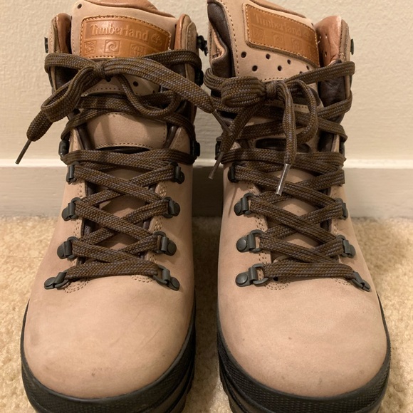 Timberland Tan Leather Boots - Picture 1 of 4